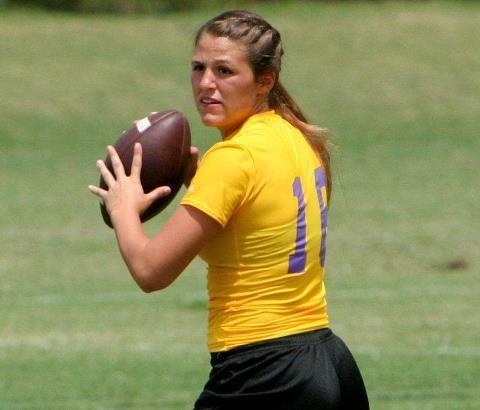 Female quarterback elected homecoming queen in Florid