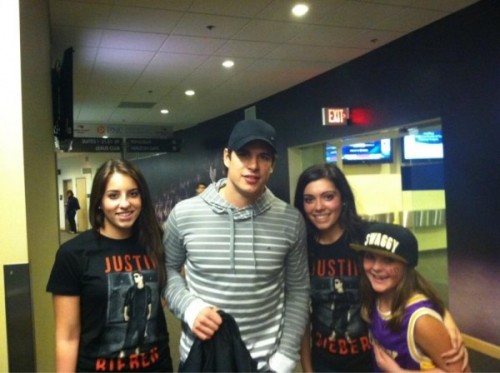 Sidney Crosby spotted at Justin Bieber concert