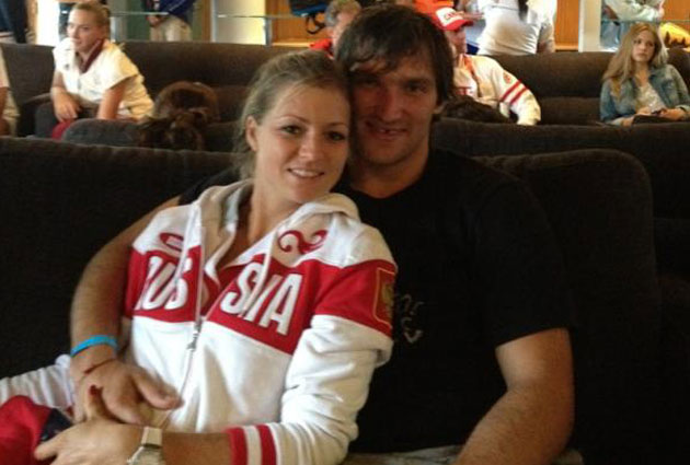 Alex Ovechkin and Maria Kirilenko have gotten engaged