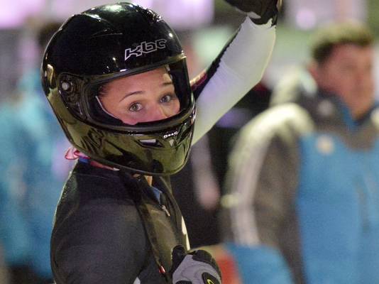 Lolo Jones wins gold medal at bobsled world championships