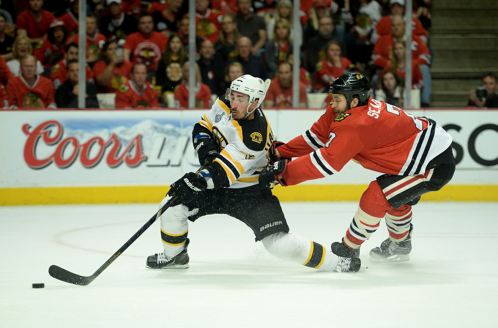 Blackhawks vs. Bruins Stanley Cup Finals Game 5: Odds, Start Time, TV Info, Lineup