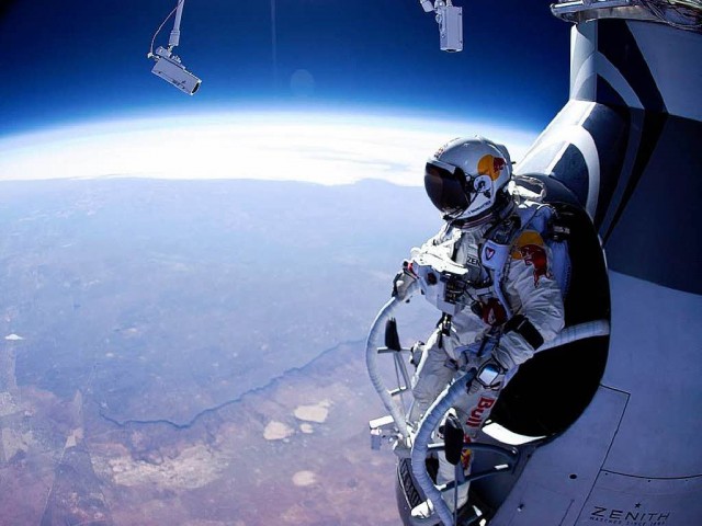 GoPro footage of Felix Baumgartner jump is amazing (Video)