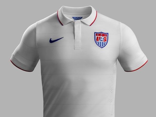 USA soccer jersey gets mistaken for golf shirt