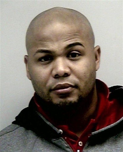 Andruw Jones free on bond after attest for battery charge