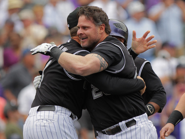 Jason Giambi signs minor league deal with Indians