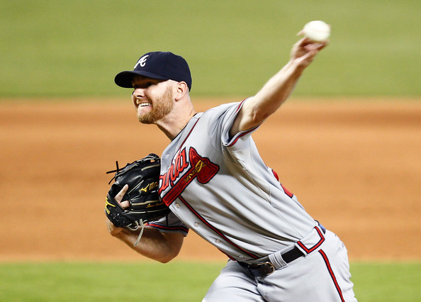 Braves reliever Venters to visit Dr. Andrews