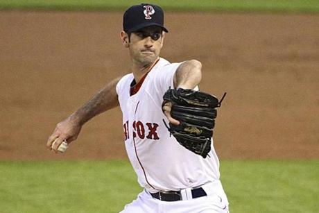 Mark Prior reports to minor league camp with Reds