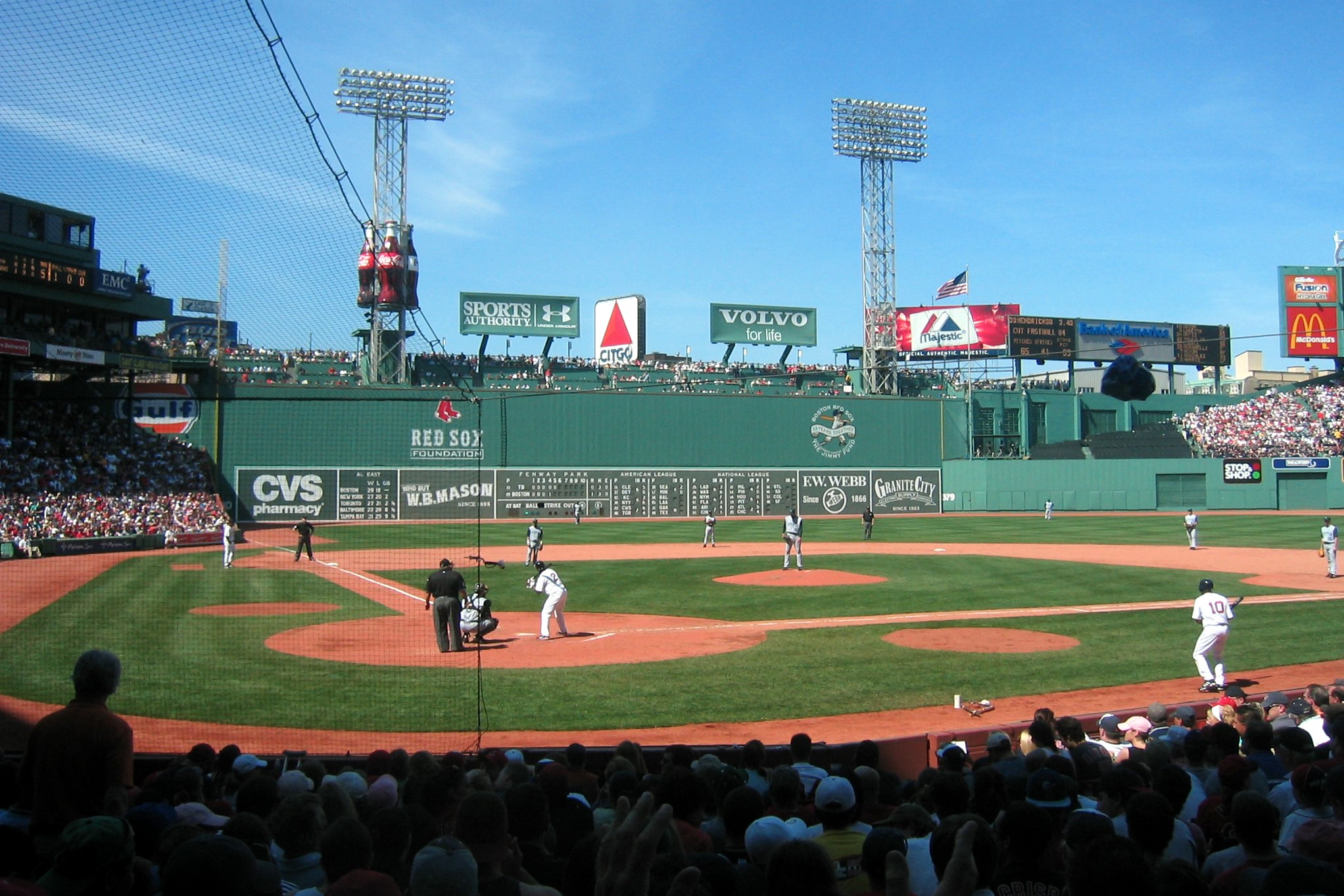 Red Sox: Fenway sellout streak ends at 820 games
