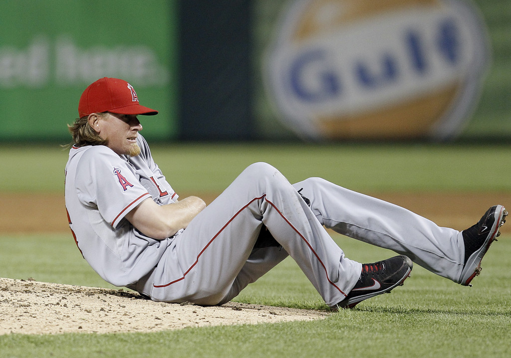Jered Weaver placed on DL with fracture in non-throwing elbow