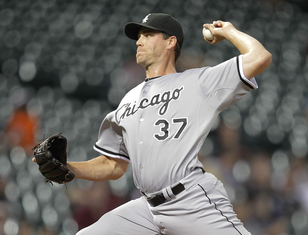 Red Sox acquire Matt Thornton from White Sox