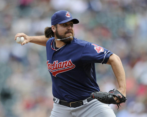 Indians keep Chris Perez on roster for Wild Card game