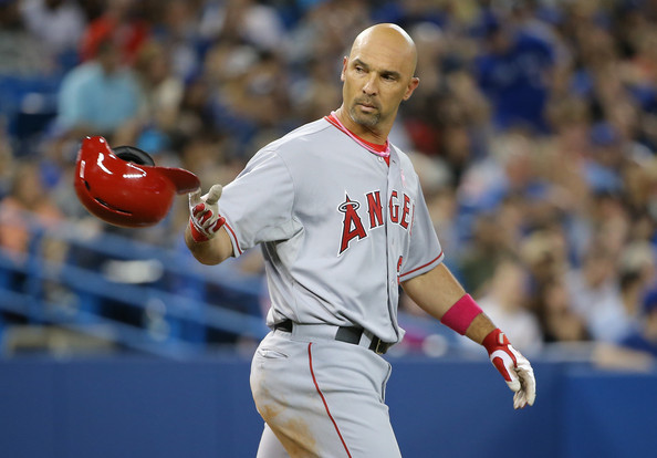 Angels planning to keep Raul Ibanez on roster