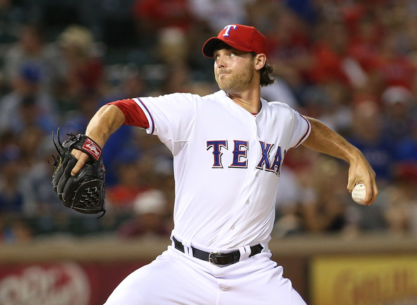 Orioles interested in trading for reliever Neal Cotts