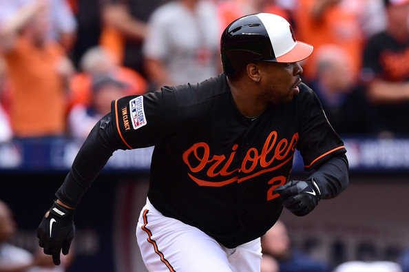 Orioles re-sign Delmon Young on one-year deal