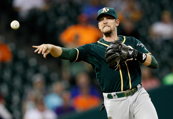 Astros bring back Jed Lowrie on three-year deal