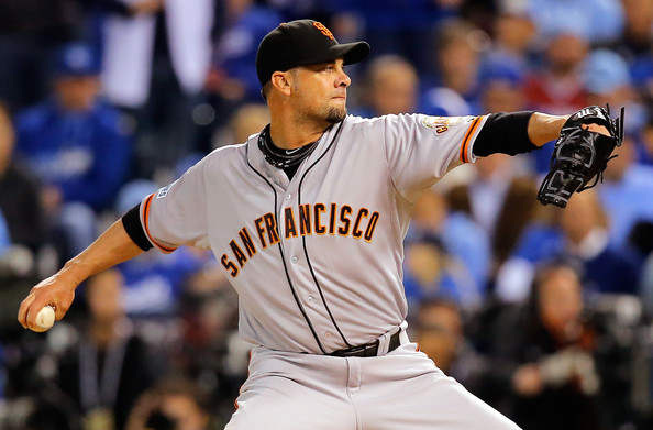 Ryan Vogelsong in discussions to stay with Giants