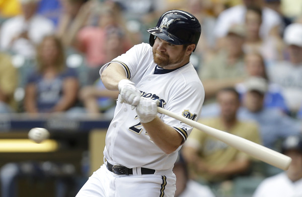 Cardinals and Brewers have discussed Adam Lind trade