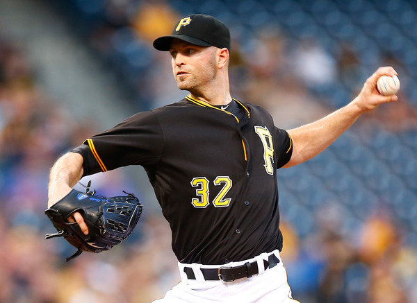 J.A. Happ signs three year deal to return to Blue Jays