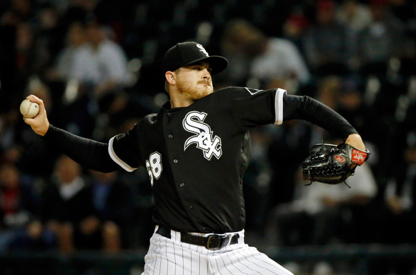 Covey off White Sox 40-man roster, Garcia has hand injury