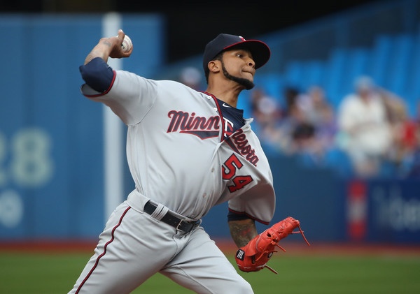 Ervin Santana signs with White Sox