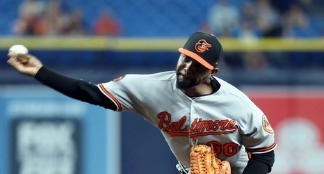 Teams interested in Orioles closer Givens