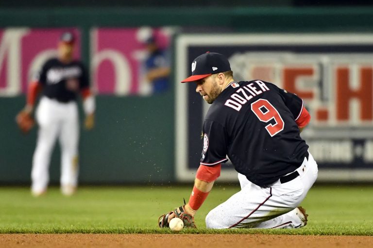 Brian Dozier signs minor league deal with Padres
