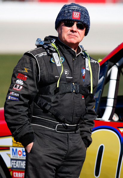 NASCAR driver Geoff Bodine retires