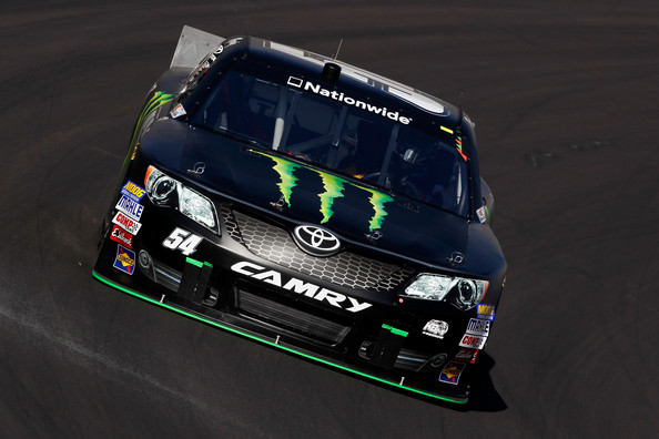 Kyle Busch wins pole for Nationwide Series race at Homestead