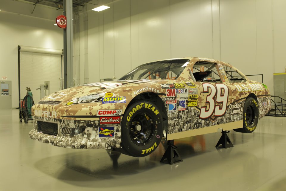 Ryan Newman to drive Veterans Day car with service member photos
