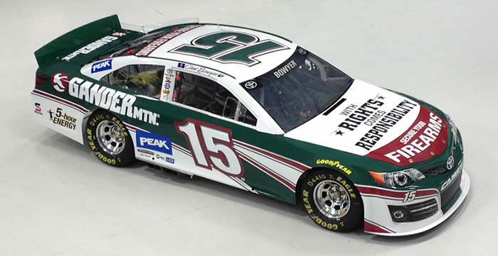 Gander Mountain to sponsor Clint Bowyer’s car at Texas with gun message