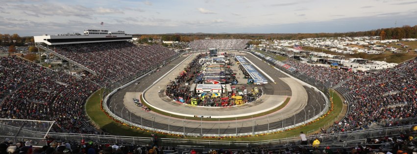 Martinsville: Starting lineup, green flag and streaming info for STP Gas Booster 500