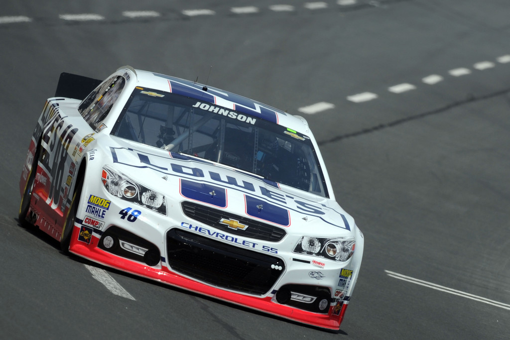Jimmie Johnson continues to lead point standings after Coca Cola 600