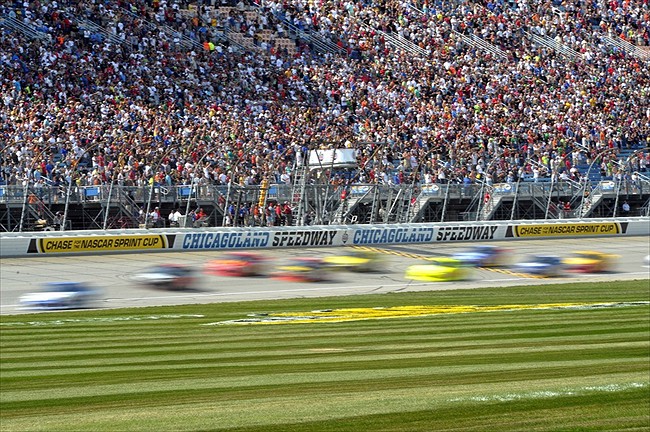 Chicagoland: Starting lineup, green flag and tv info for Geico 400