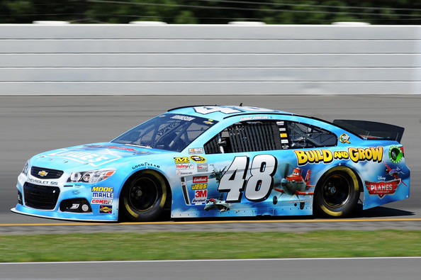 Jimmie Johnson wins pole at Pocono, full qualifying results for Go Bowling.com 400