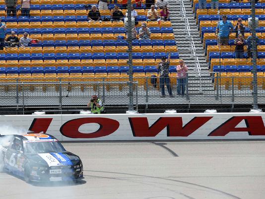 Iowa Speedway: Nationwide Series starting lineup, green flag and tv info for US Cellular 250