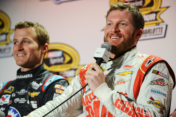 Dale Earnhardt Jr. gets RGIII to drive pace car at Richmond