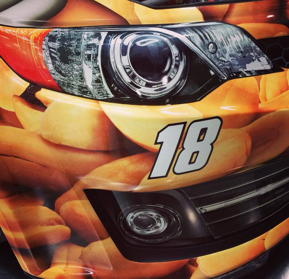 Kyle Busch to have peanut M&M themed paint scheme at Daytona (Photos)
