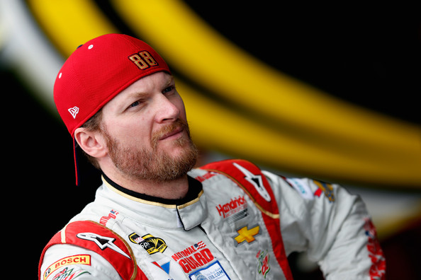 Dale Earnhardt Jr. leads points following Martinsville, Full Sprint Cup Standings