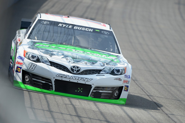 Kyle Busch wins at Fontana, Results for the Auto Club 400