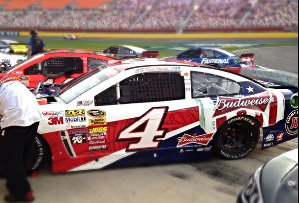 Kevin Harvick driving Budweiser Folds of Honor Chevrolet in Coca Cola 600 (Photos)