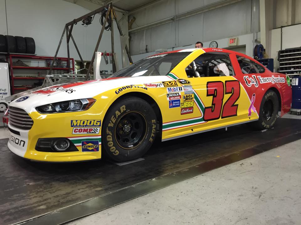 Terry Labonte to drive throwback paint scheme at Talladega