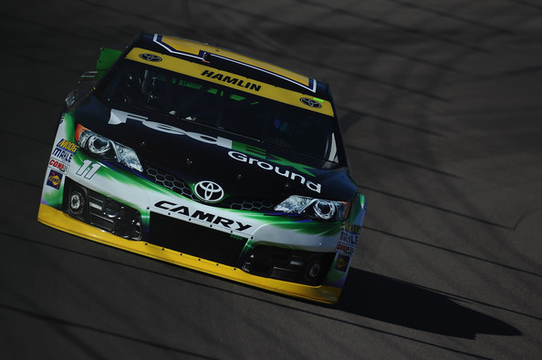 Denny Hamlin wins Cup pole at Phoenix, qualifying results for Quicken Loans Race for Heroes 500