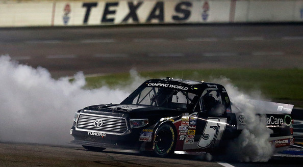 Kyle Busch wins truck series race at Texas, full results for WInStar 350