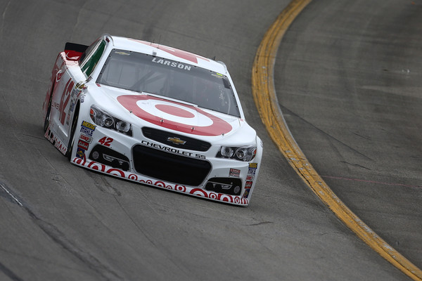 Kyle Larson wins Kentucky pole, Quaker State 400 qualifying results