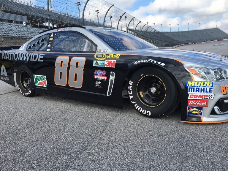 Dale Earnhardt Jr. finally gets chance to drive Gray Ghost at Martinsville
