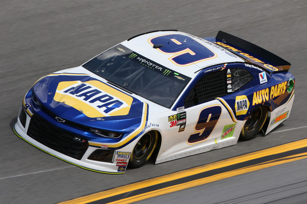 Chase Elliott claims win in second Can-AM Duel, full results