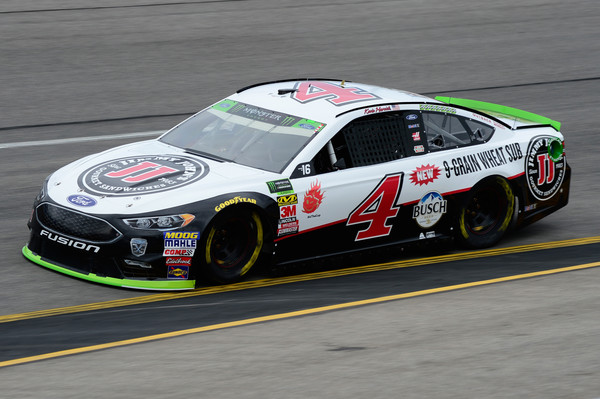 Kevin Harvick wins Richmond Pole, Federated Auto Parts 400 qualifying results