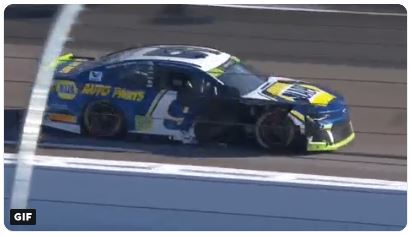 Chase Elliott and Kurt Busch collected in late accident at Phoenix