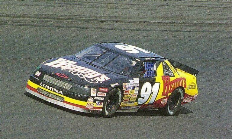 Throwback Thursday: Wendy’s once sponsored a NASCAR driven by Stanton Barrett