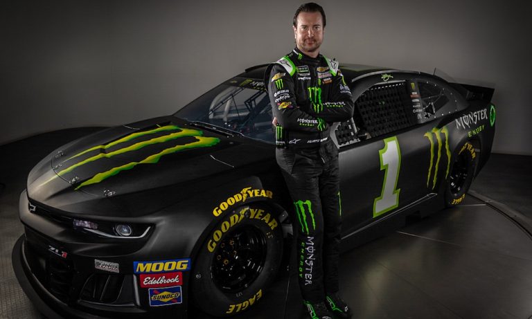 Kurt Busch returning to CGR with multi-year deal